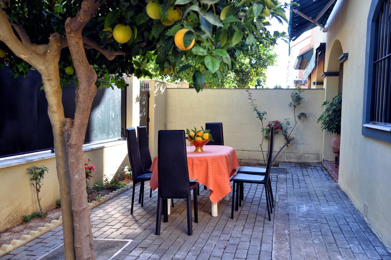 Wonderstays Chalet El Naranjo Siviglia Esterno foto